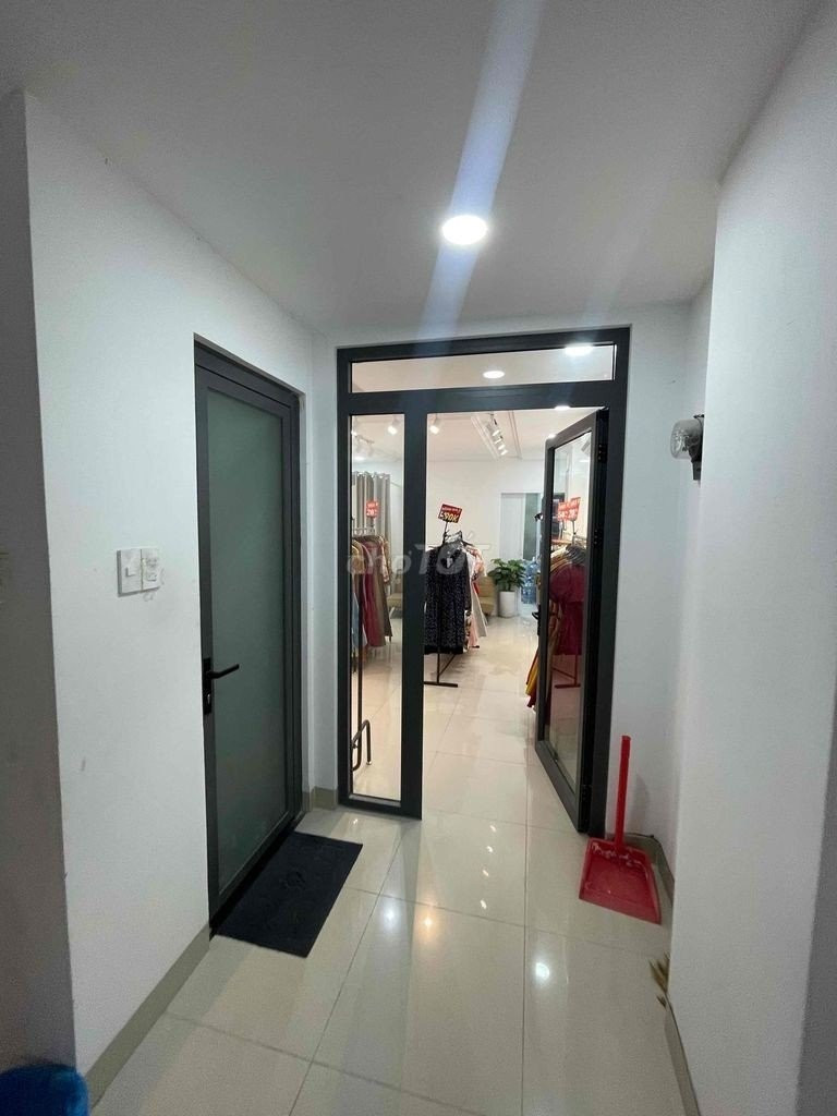 Cho thuê Mặt Bằng MTĐ Lê Văn Sỹ, Phường P1, Tân Bình